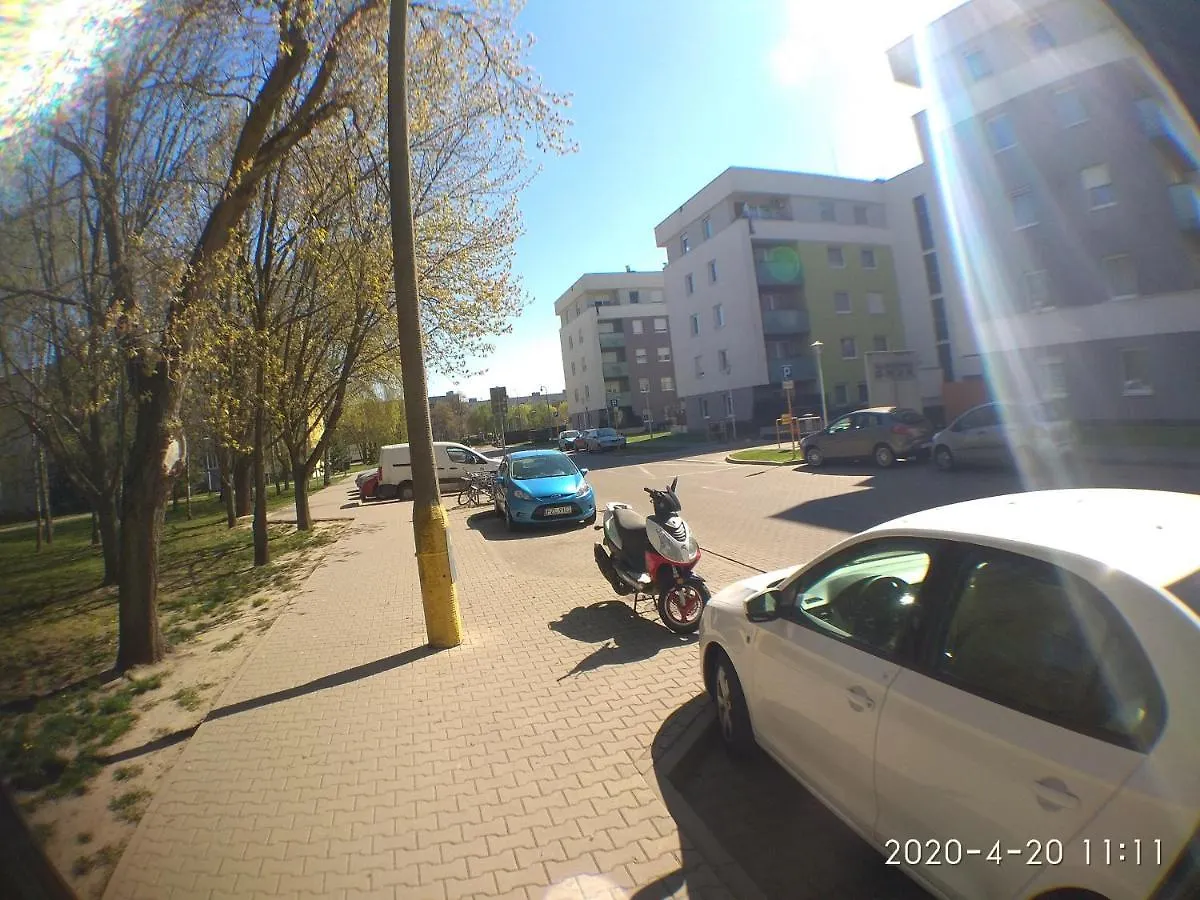 2060 Zwyciestwa 5G - Tanie Pokoje W Apartamencie - Samodzielne Zameldowanie - Self Check In Poznan 0*,  Poland